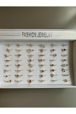 48'li Taşlı Yüzük - Altın 48'li Taşlı Yüzük - Altın