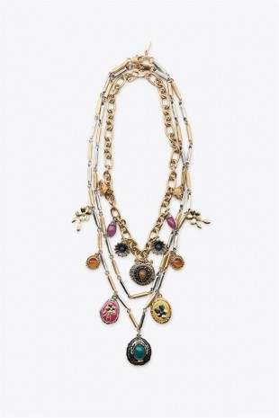 Metal Charmlı Kolye - ÇOK RENKLİ Metal Charmlı Kolye - ÇOK RENKLİ