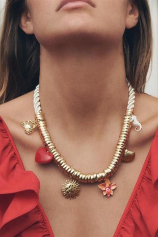 Metal Charmlı Kolye - Altın Metal Charmlı Kolye - Altın