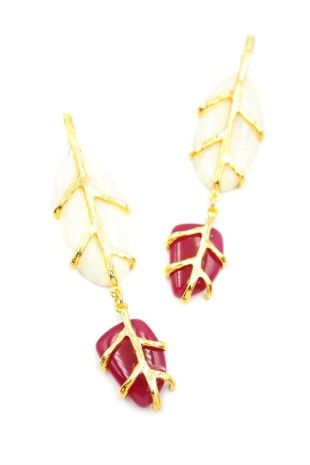 Taşlı ZR Küpe - Beyaz Taşlı ZR Küpe - Beyaz