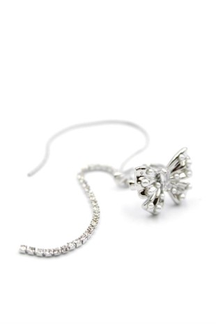 Kelebek Kıkırdak Küpe - Gümüş Kelebek Kıkırdak Küpe - Gümüş