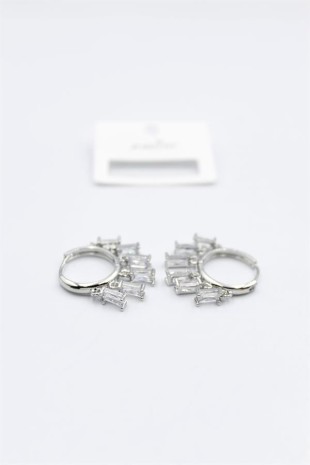 Baget Taşlı Shakira Küpe - Gümüş Baget Taşlı Shakira Küpe - Gümüş