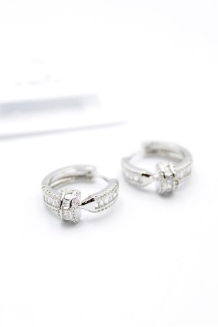 Taşlı Çivi Küpe - Gümüş Taşlı Çivi Küpe - Gümüş